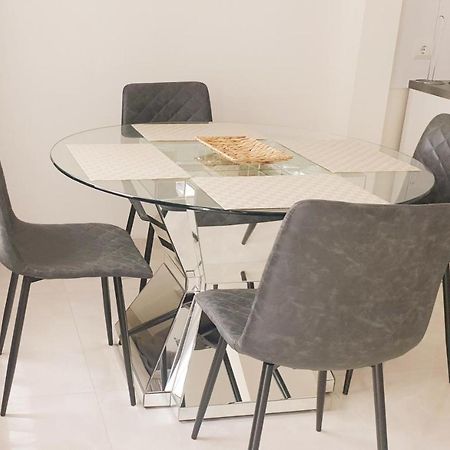 Moderne Zweizimmerwohnung Essen Esterno foto