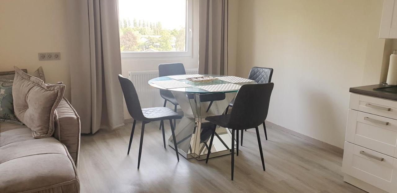Moderne Zweizimmerwohnung Essen Esterno foto