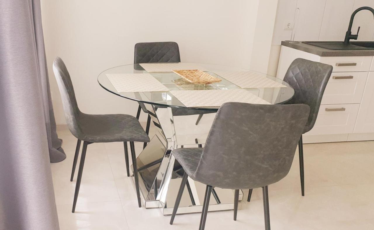 Moderne Zweizimmerwohnung Essen Esterno foto